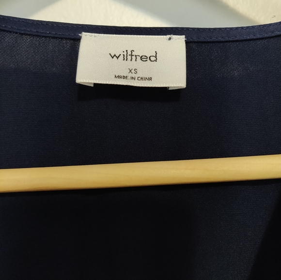 NWT Aritzia Maxine Dress - Picture 3 of 5